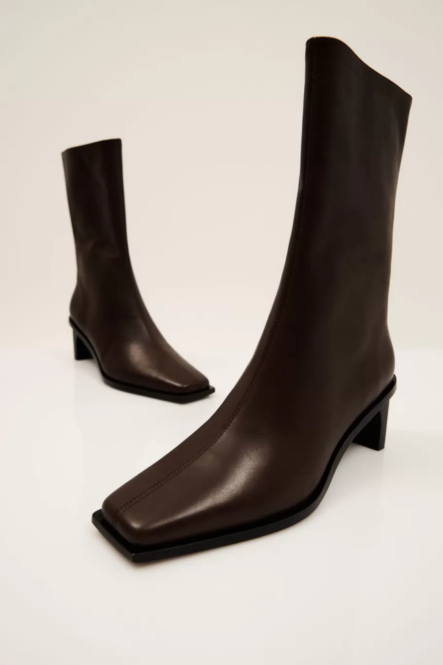 Boots | St. Agni Border Boot - CHOCOLATE