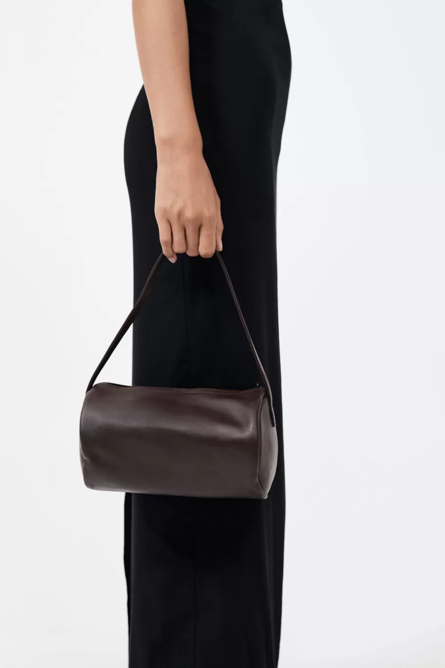 Bags | St. Agni Connolo Shoulder Bag - CHOCOLATE