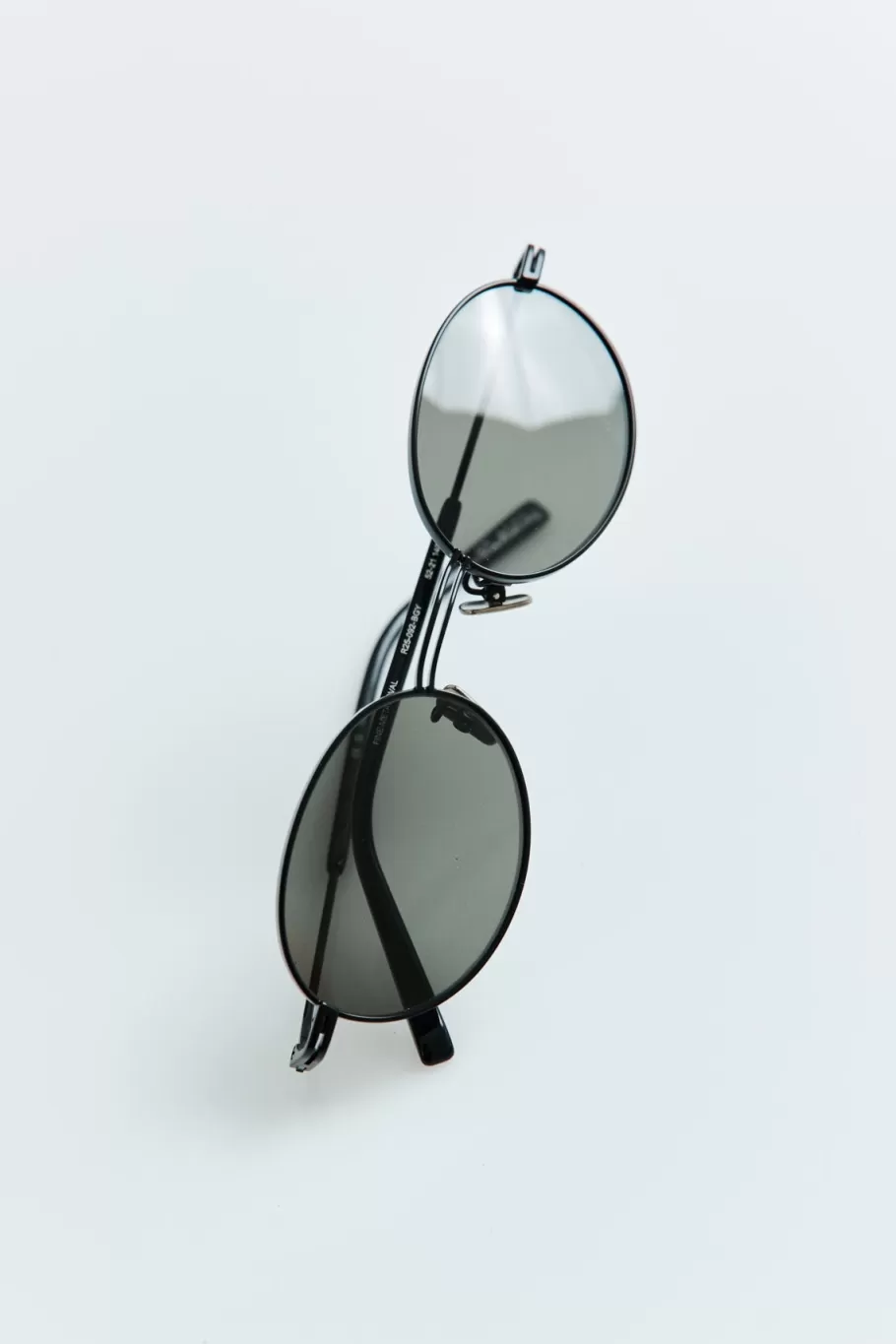 Eyewear | St. Agni Fine Metal Oval Sunglasses - Black/Grey BLACK GREY