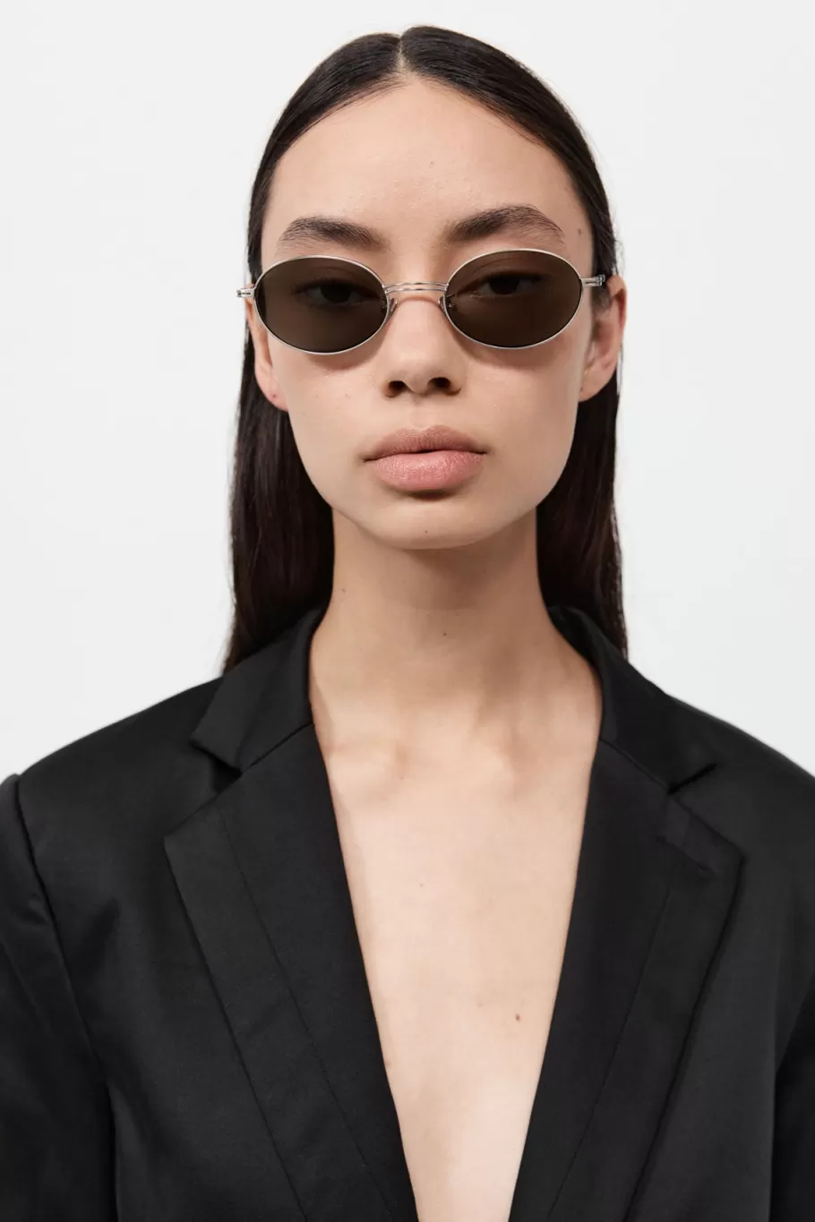 Eyewear | St. Agni Fine Metal Oval Sunglasses - Chrome/Black CHROME BLACK