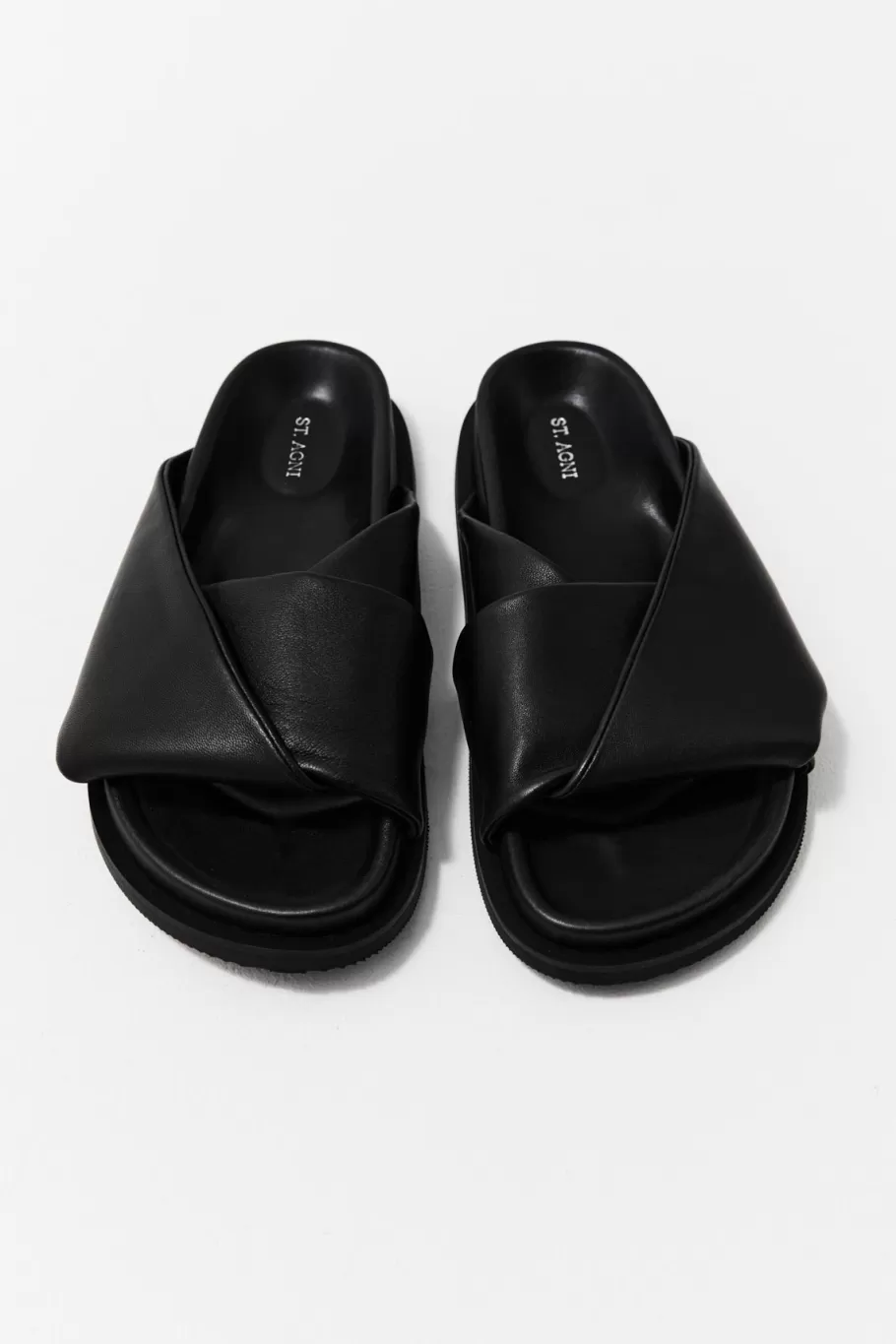 Slides | St. Agni Fold Detail Slide - BLACK