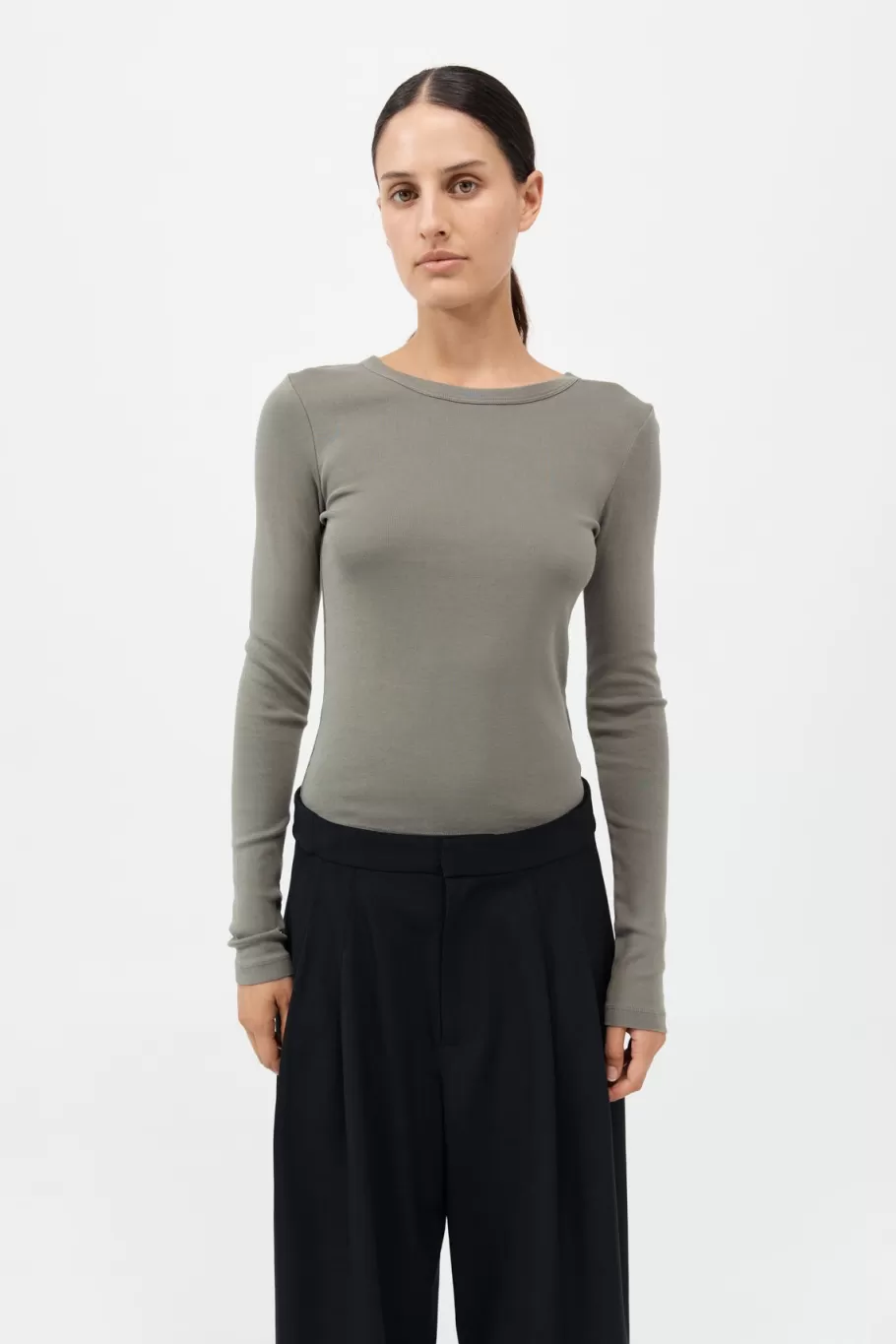 Basics | St. Agni Organic Cotton Long Sleeve Top - SMOKEY OLIVE