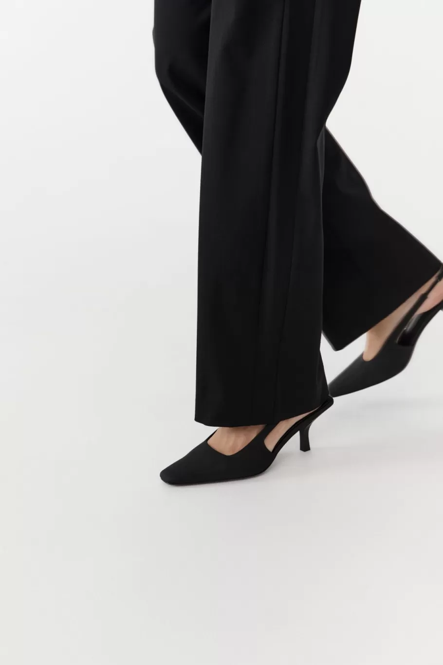 Heels | St. Agni Paris Sling Back Kitten Heel - Black