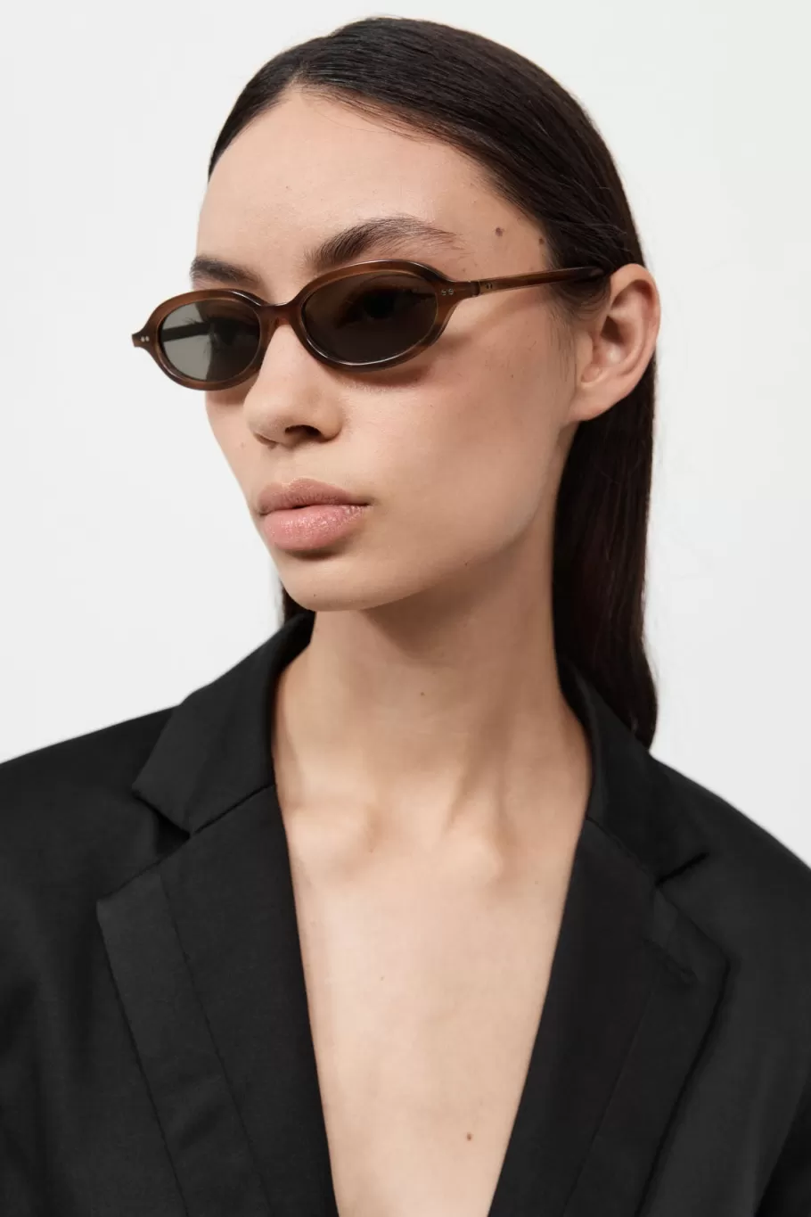 Eyewear | St. Agni 90s Slim Oval Sunglasses - TORTOISESHELL