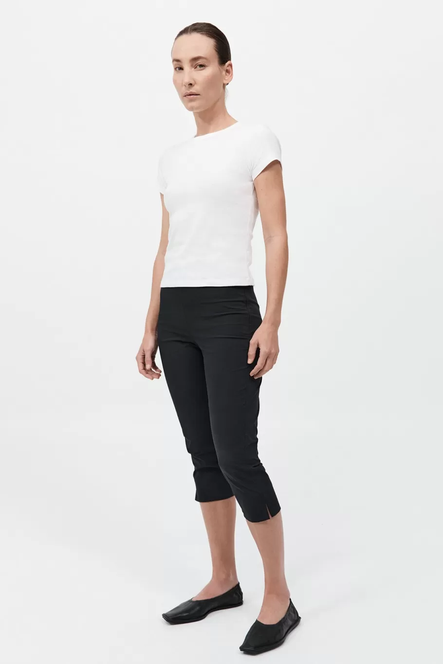 Pants | St. Agni Slim Capri Pant - BLACK