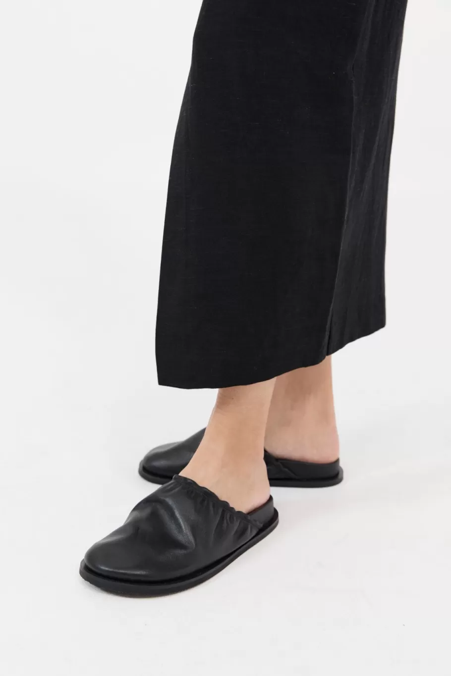 Slides | Flats | St. Agni Soft Gathered Mules - Black