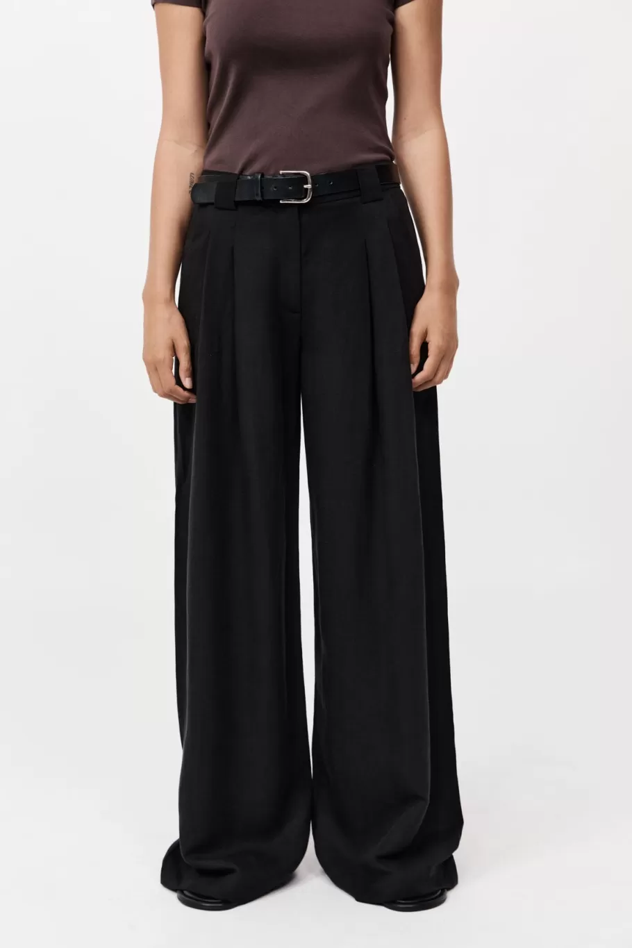 Tailoring | Pants | St. Agni Wide Leg Pleat Pants - BLACK