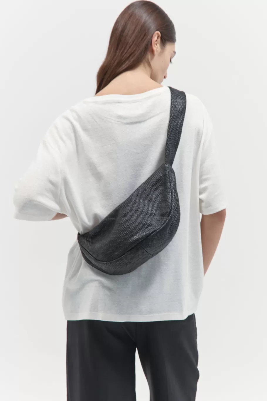 Bags | St. Agni Woven Crescent Bag - BLACK