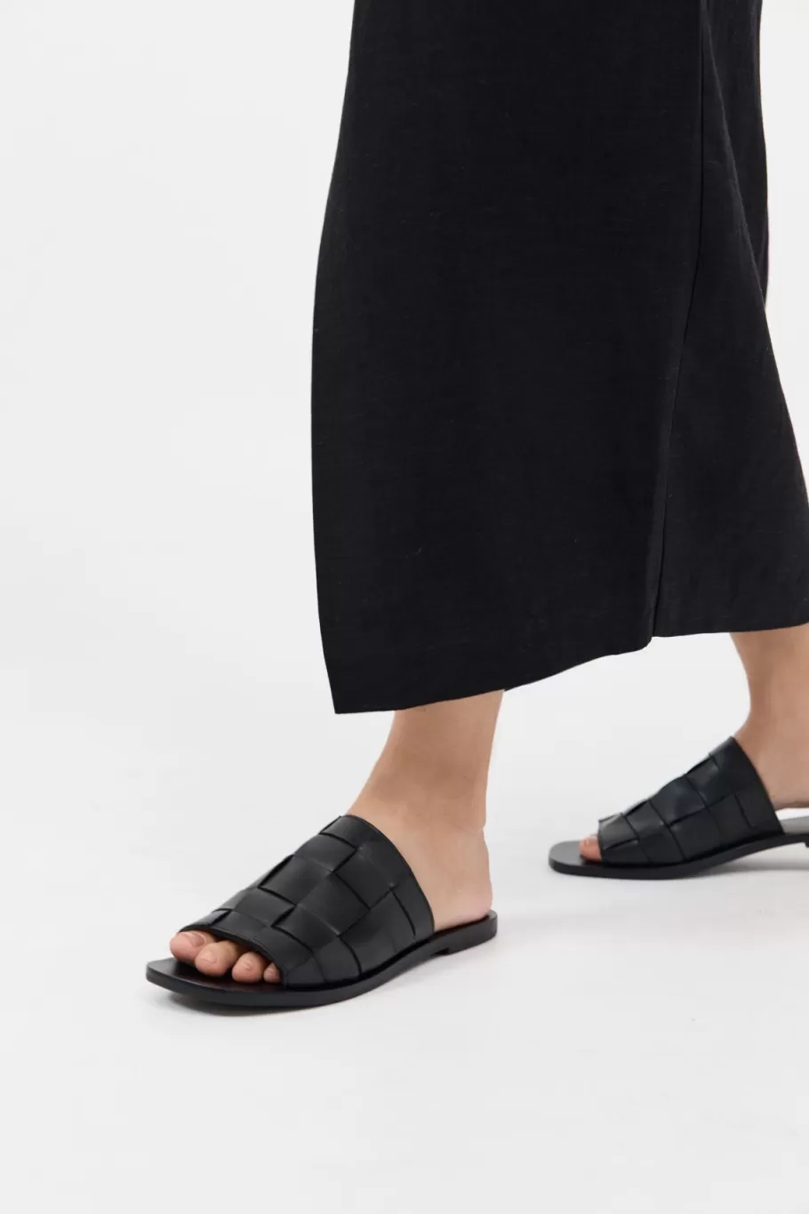 Slides | Flats | St. Agni Woven Flats - BLACK