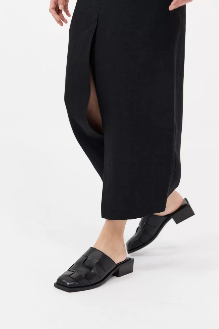 Heels | St. Agni Woven Mules - BLACK